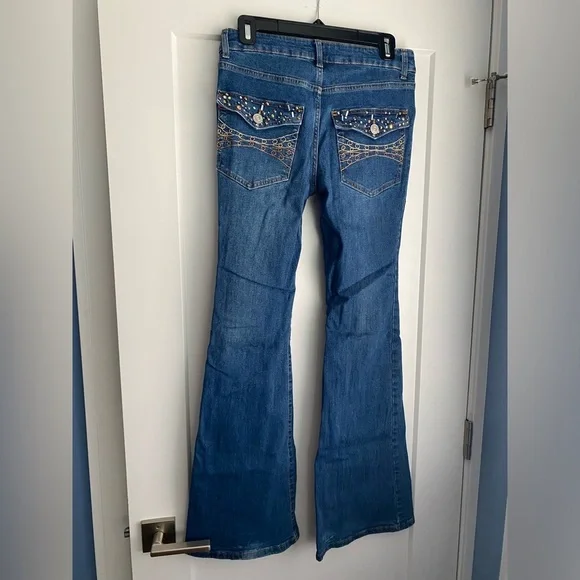 BDG | Embellished Flare Denim Blue Jeans | Women’s Tall | Size 27 - Picture 11 of 13